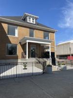 featured image of 401 S 2nd St