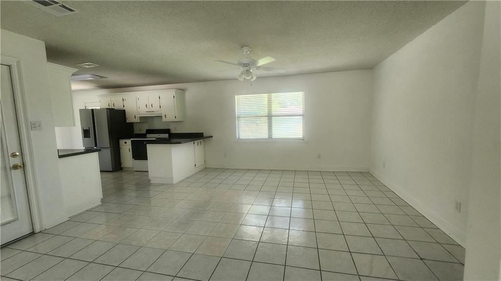 206 Canberra Ct - Photo 6 of 15