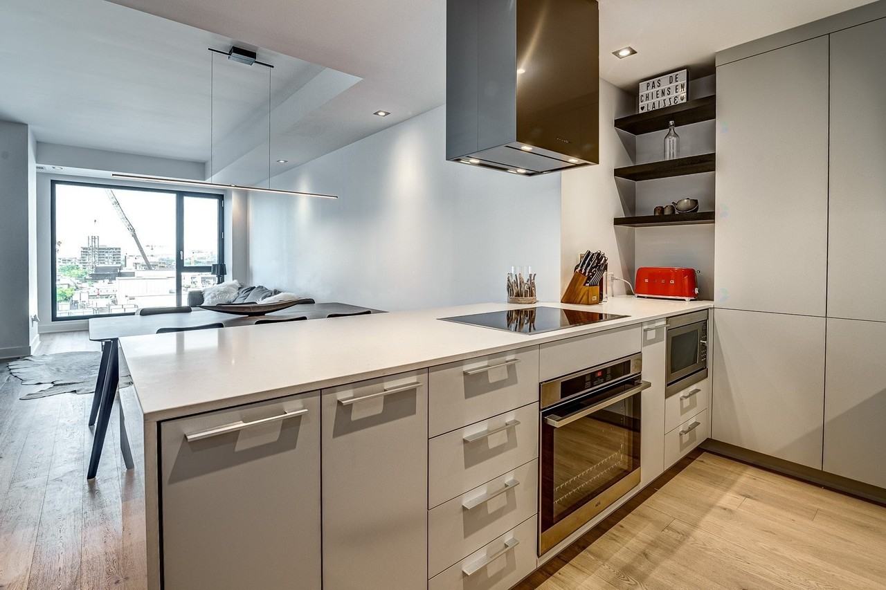 1458 Rue Des Bassins - Photo 2 of 23