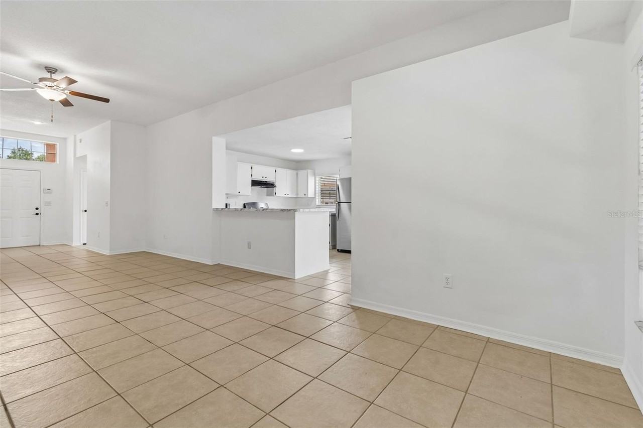 1103 Standing Reed Pl - Photo 5 of 26