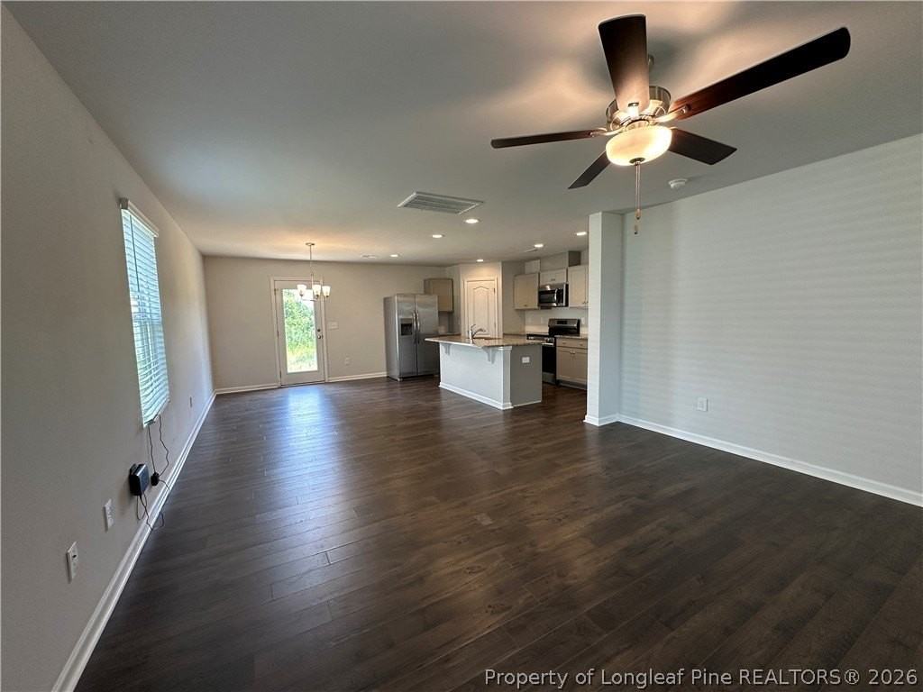 216 Melbourne Dr - Photo 5 of 28