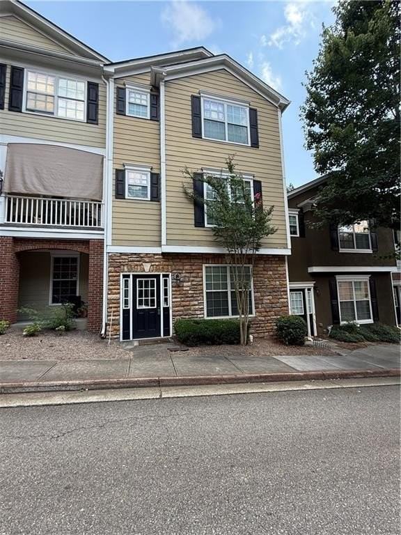 161 Riverstone Commons Cir