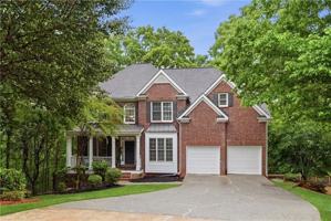 featured image of 682 Montglade Ct