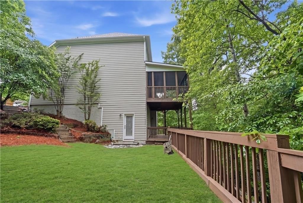 682 Montglade Ct - Photo 2 of 39