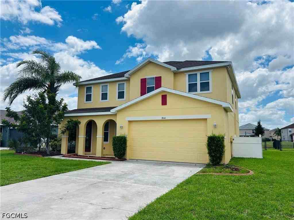8041 Allamanda Ct - Photo 3 of 22