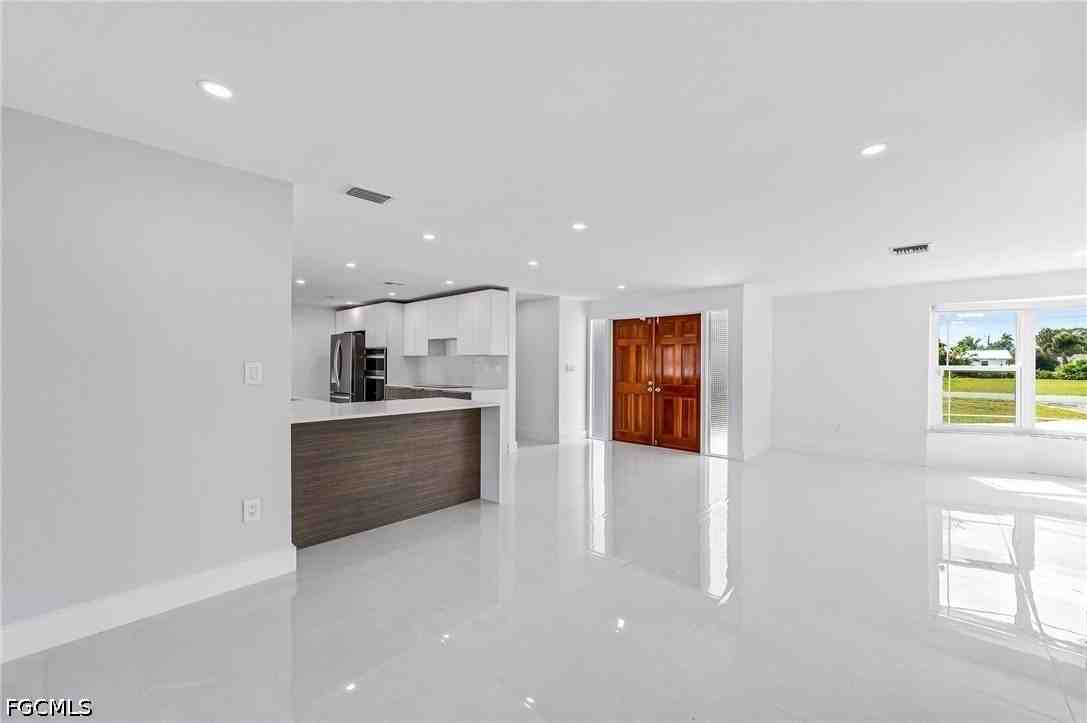1729 Cascade Way - Photo 7 of 28