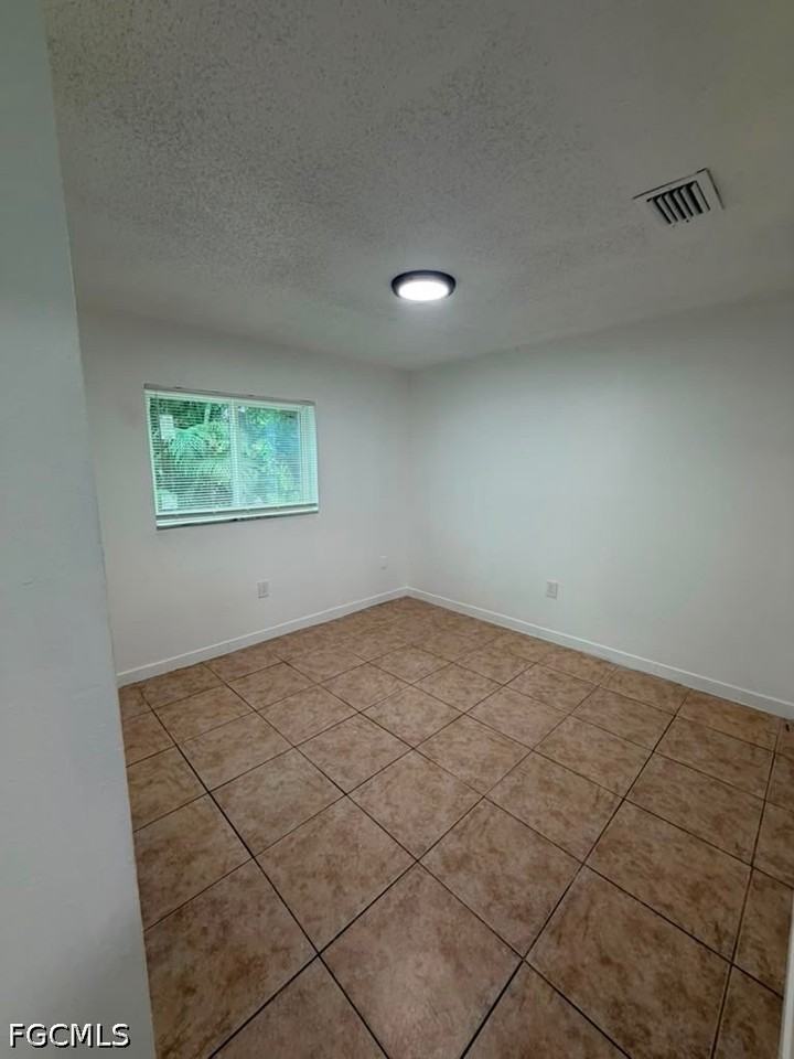 2148 Dora St #9 - Photo 5 of 11