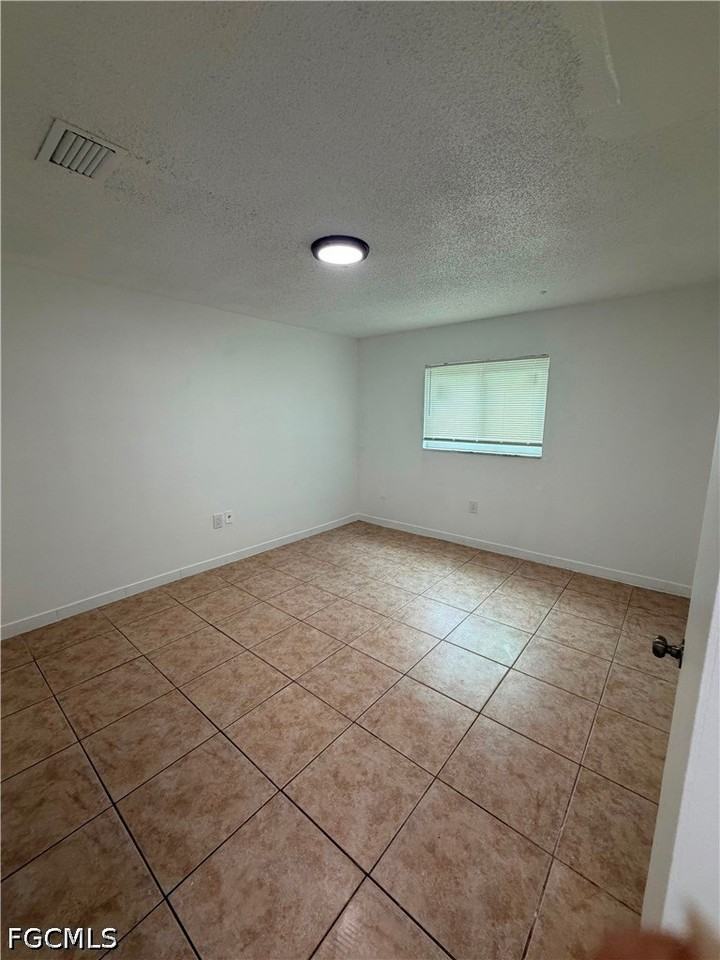 2148 Dora St #9 - Photo 6 of 11