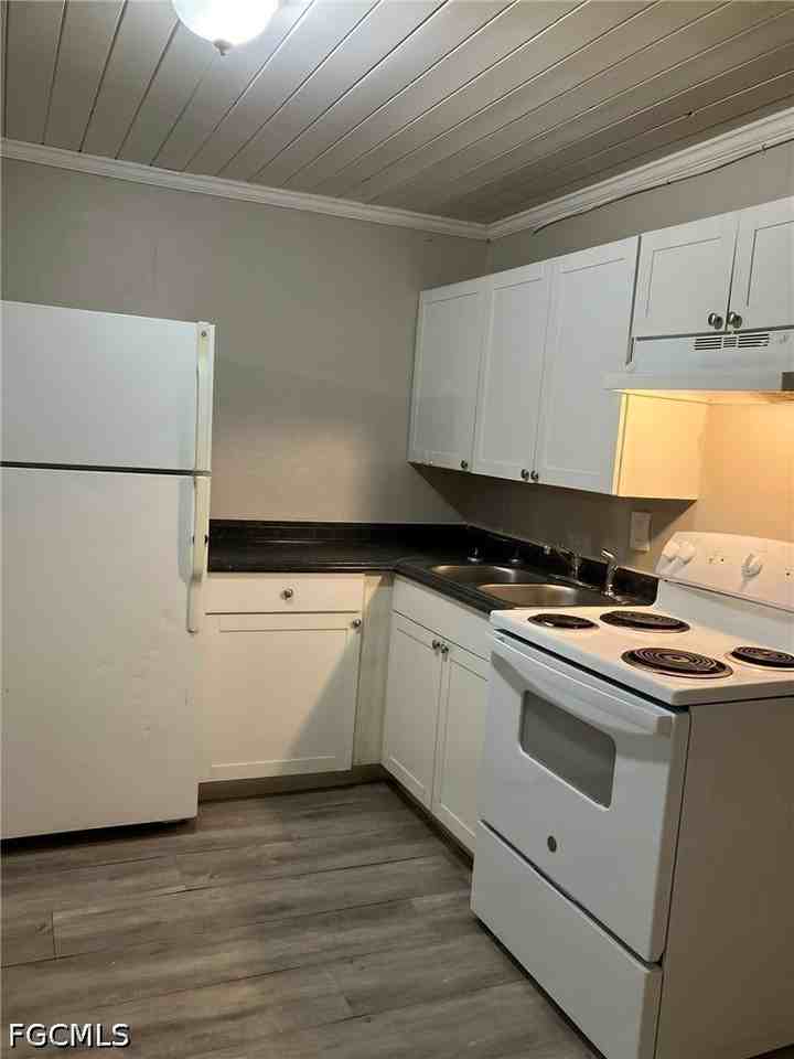 2643 Lafayette St #2651 - Photo 4 of 21