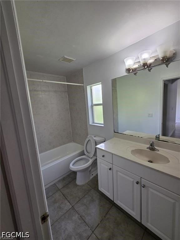 409 Hull Ave S - Photo 6 of 14