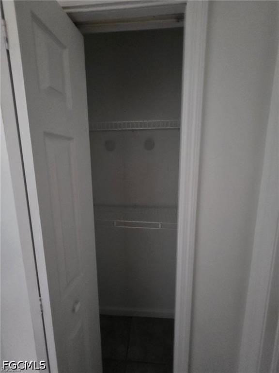 409 Hull Ave S - Photo 7 of 14
