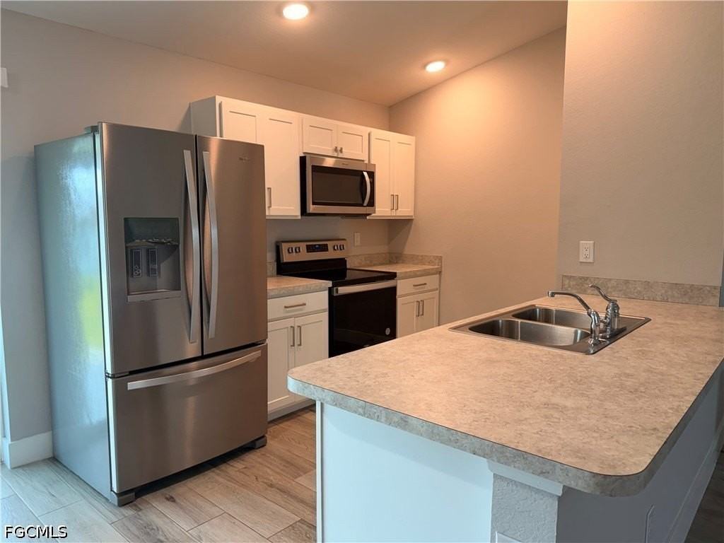 3214 Ne 14th Pl - Photo 6 of 30
