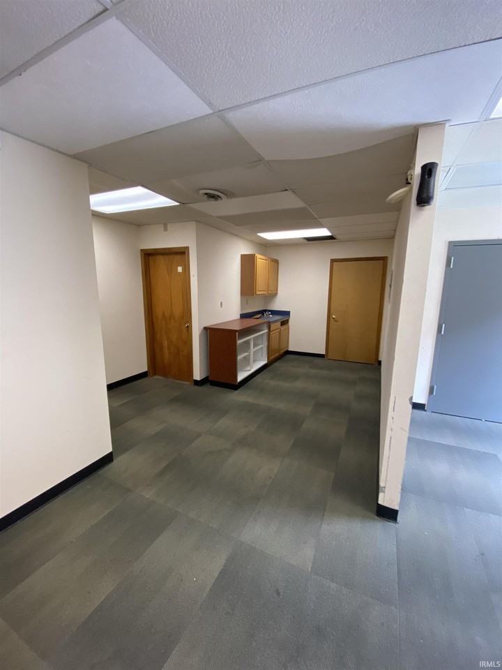 132 E Main St - Photo 2 of 6