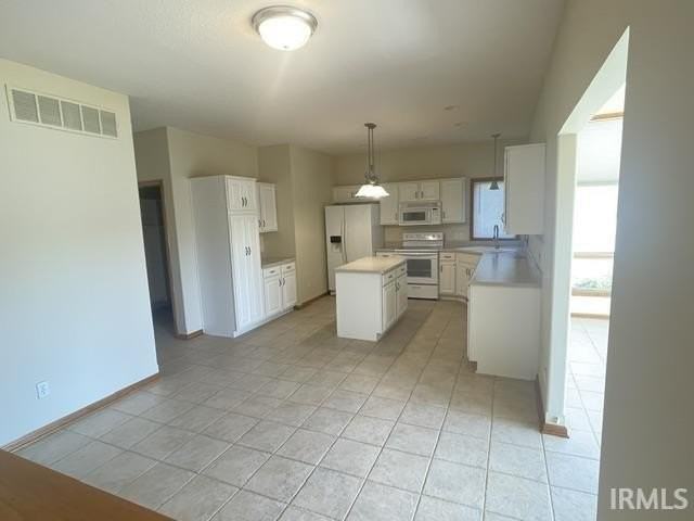 3127 Shallowbrook Dr - Photo 5 of 16