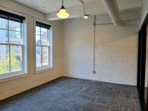 116 W Columbia St - Photo 1 of 1