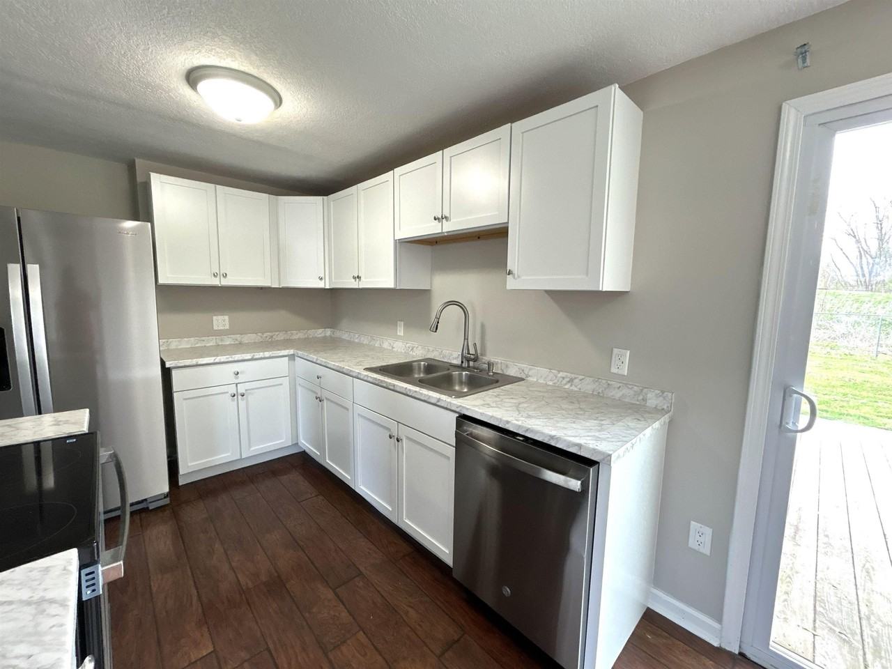 2825 Northway Dr - Photo 4 of 17
