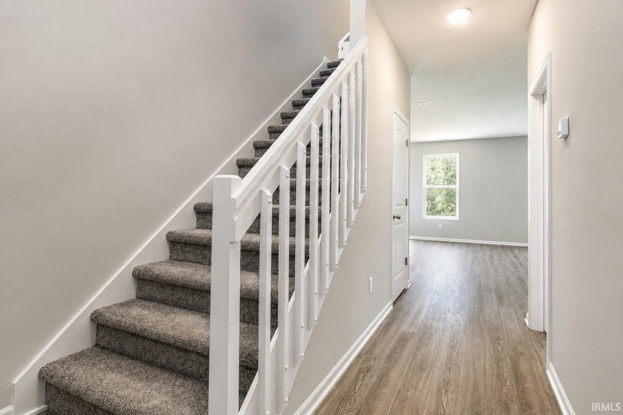 3563 Canal Square Dr - Photo 6 of 38