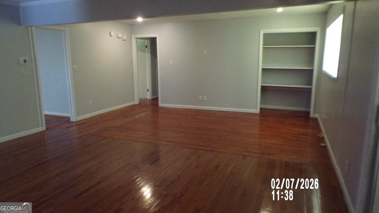 2705 Neptune Pl - Photo 5 of 28