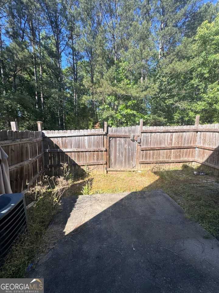 1602 Pine Tree Trl - Photo 7 of 18