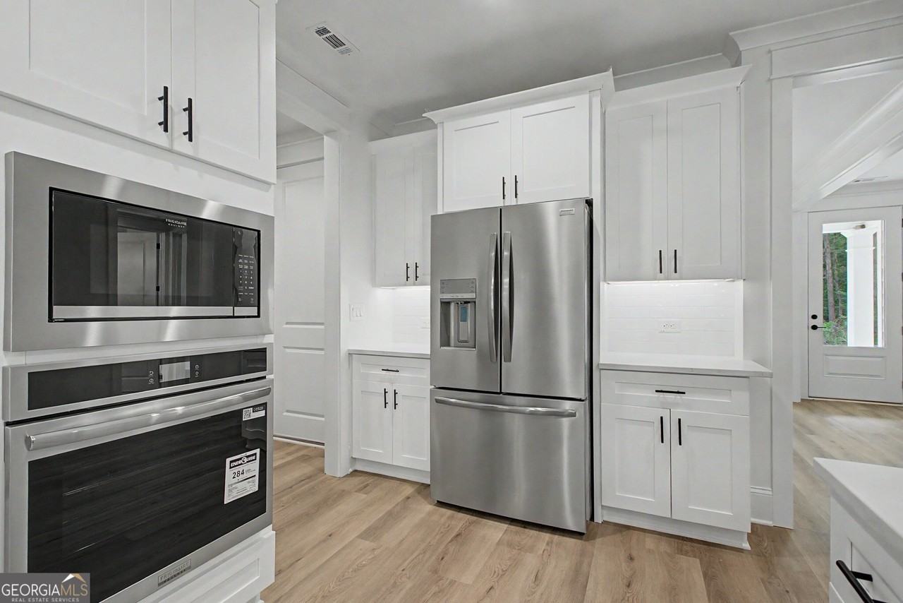 347 Crestwood Rd - Photo 7 of 26