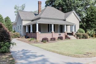 610 Ridge Ave N - Photo 1 of 1