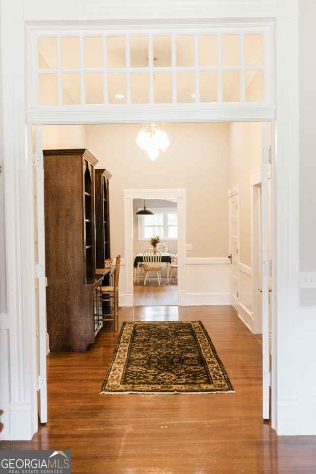 610 Ridge Ave N - Photo 3 of 18