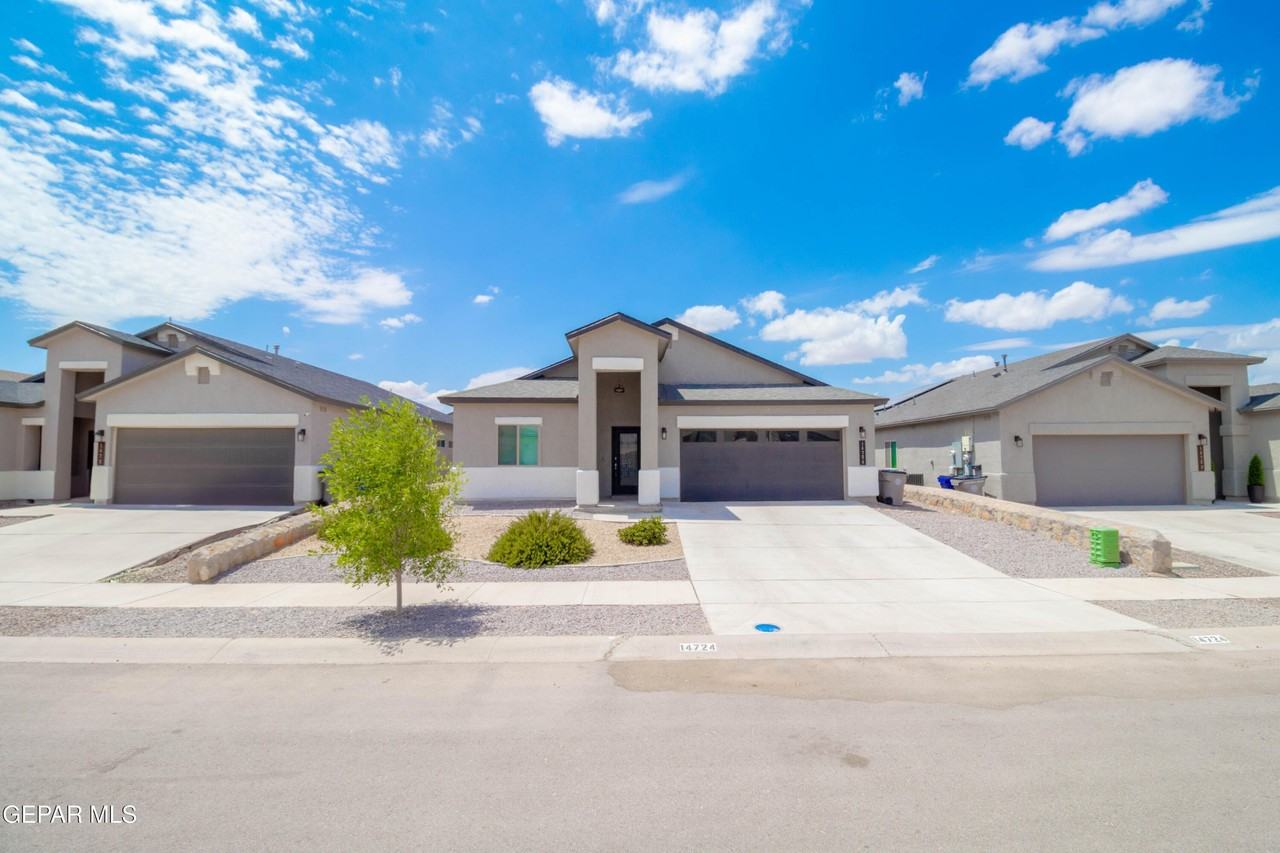 14724 Mike A Mendoza Ave - Photo 6 of 39