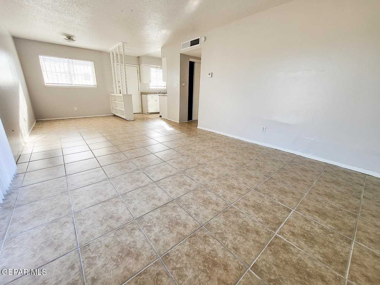 5233 Carousel Dr #2 - Photo 5 of 12