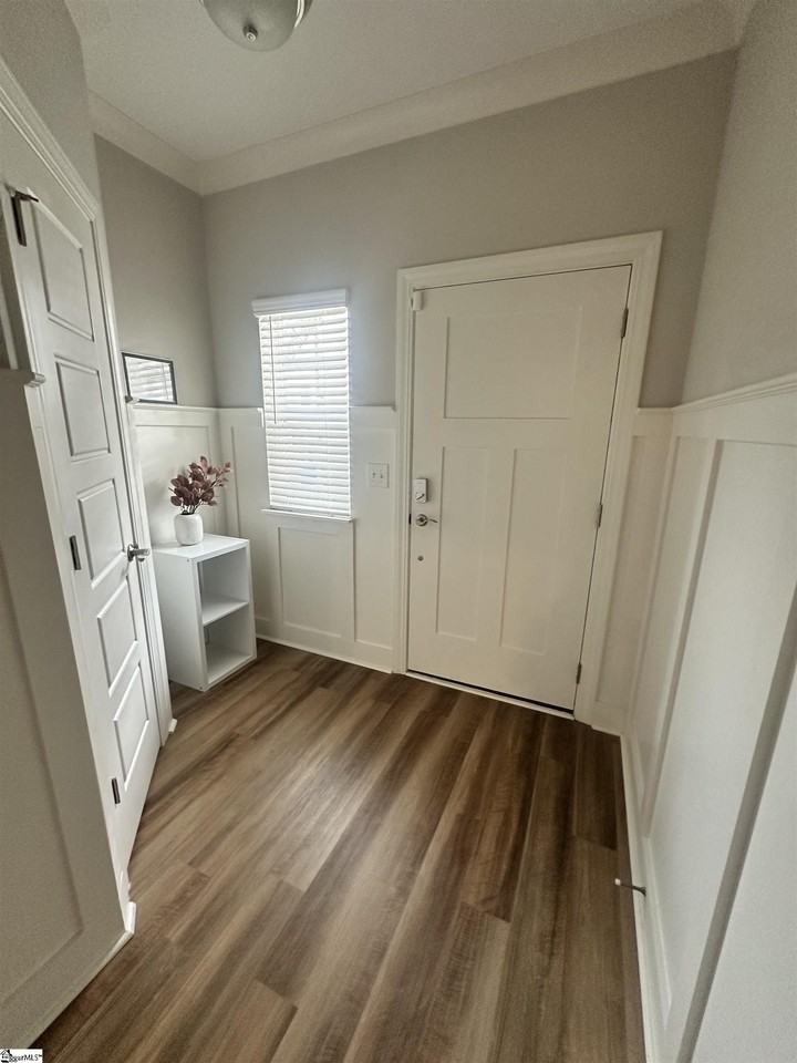 19 Jaycee Ct - Photo 3 of 18