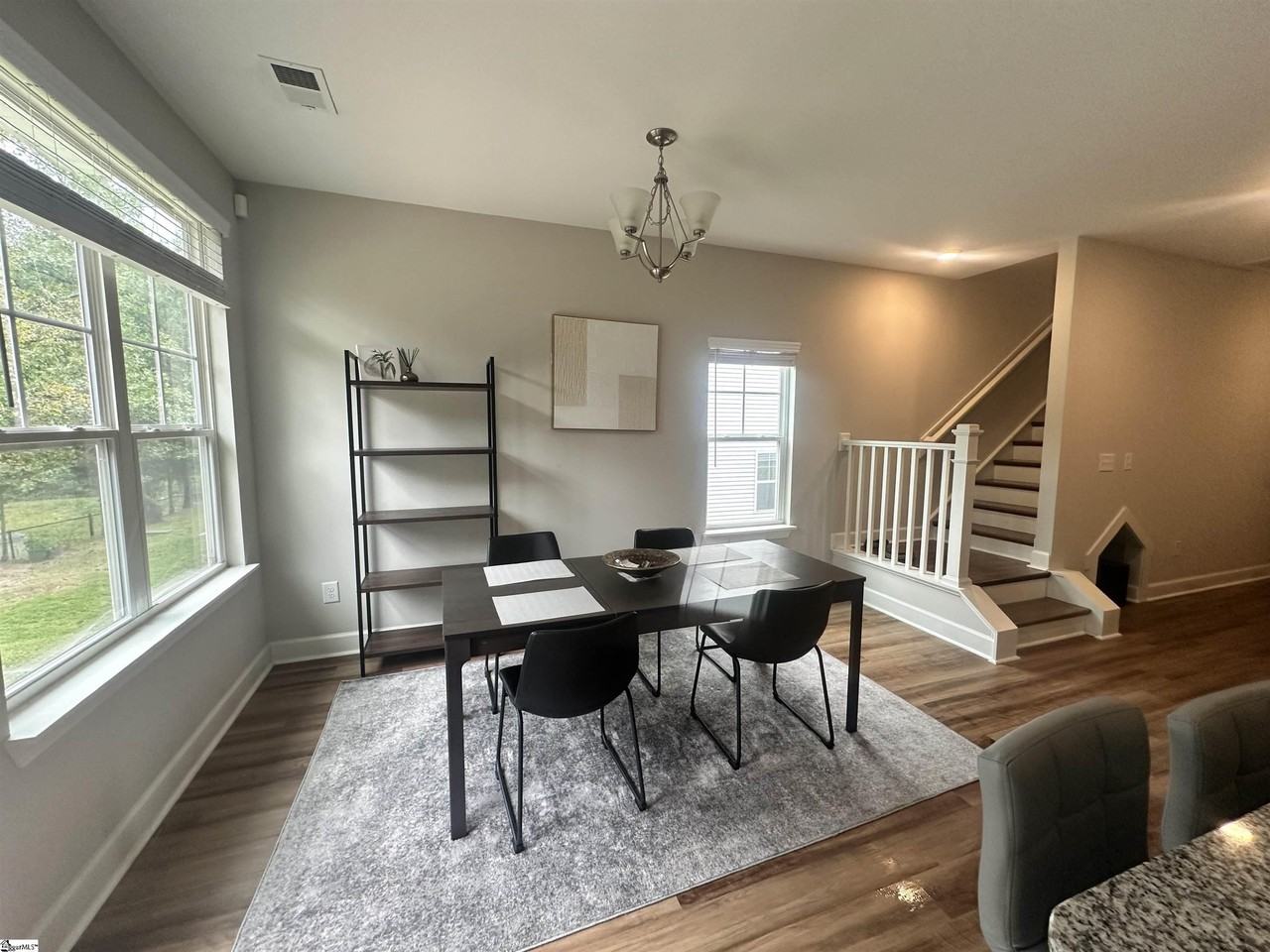 19 Jaycee Ct - Photo 5 of 18
