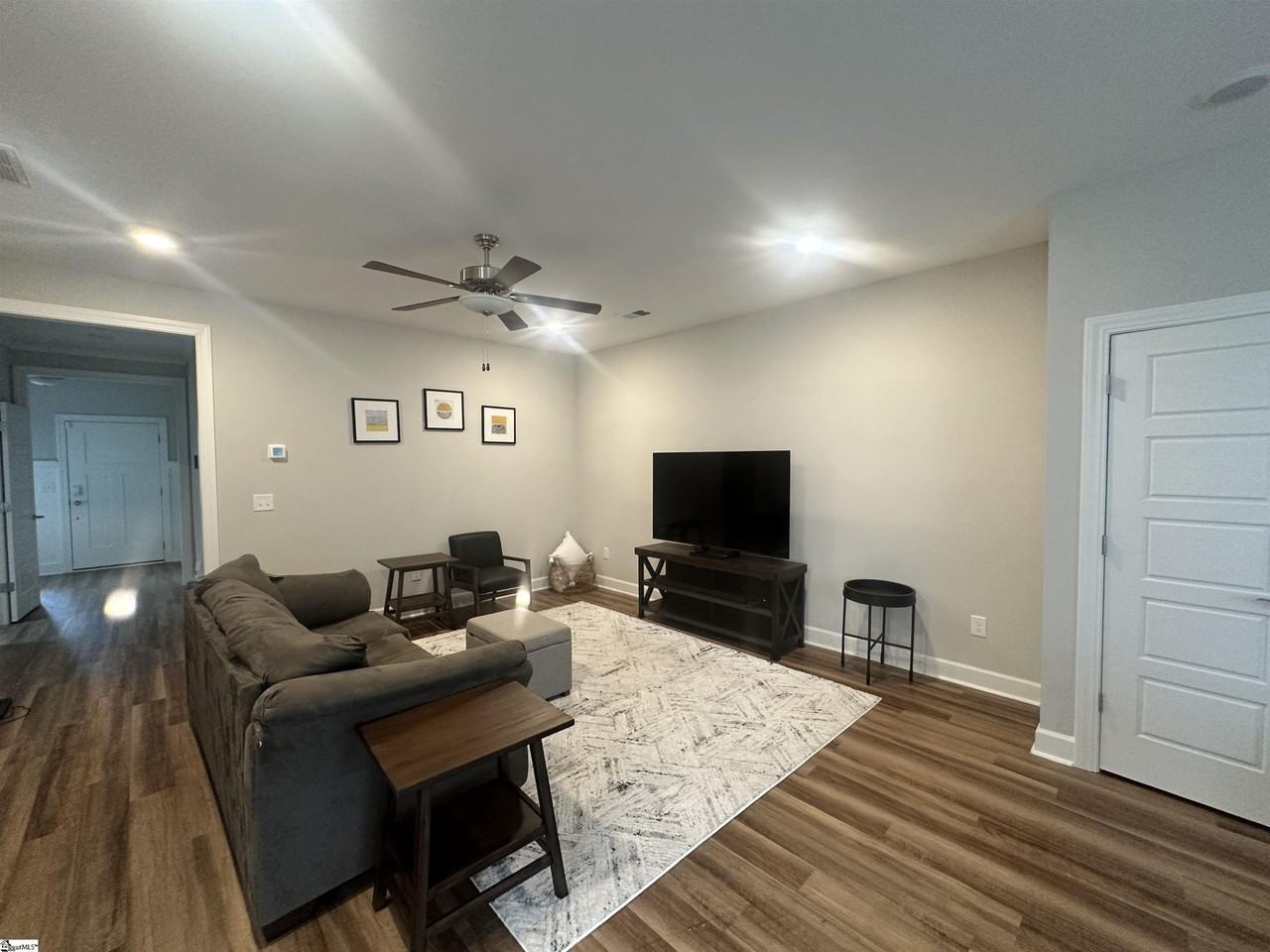 19 Jaycee Ct - Photo 7 of 18