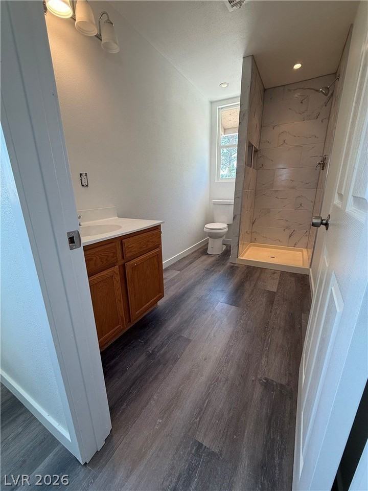 2670 Trudy Ave - Photo 2 of 10