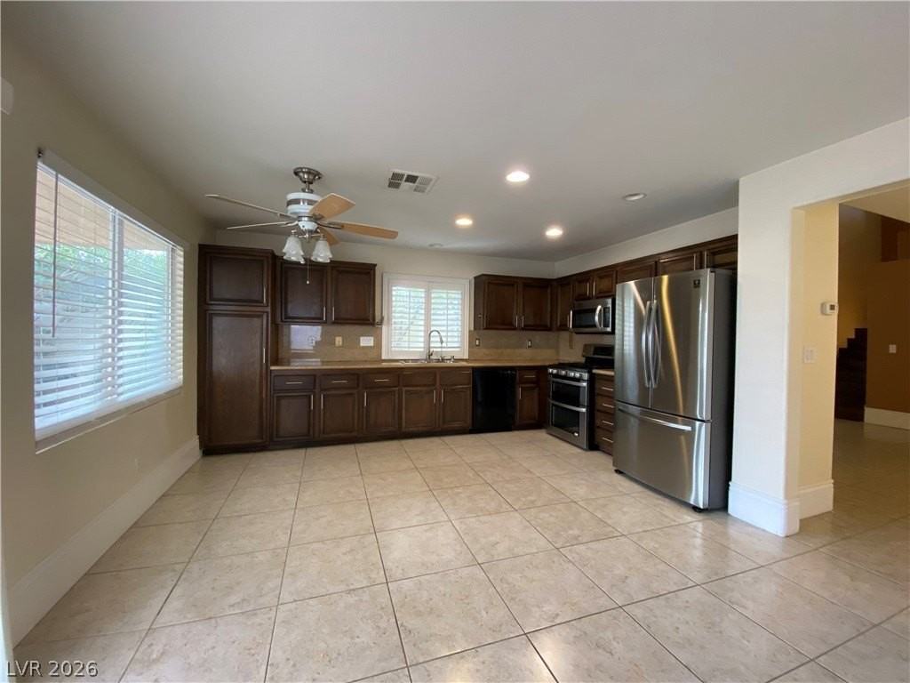 8111 Cimarron Meadows Way - Photo 6 of 19