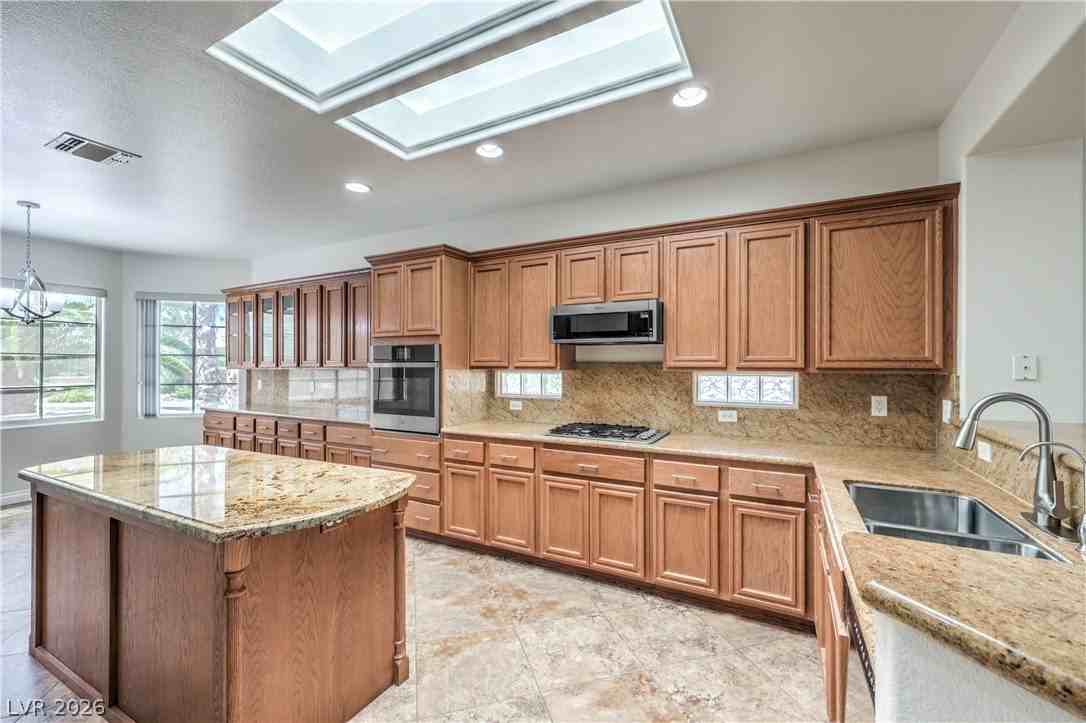 2834 Hayden Creek Ter - Photo 6 of 50