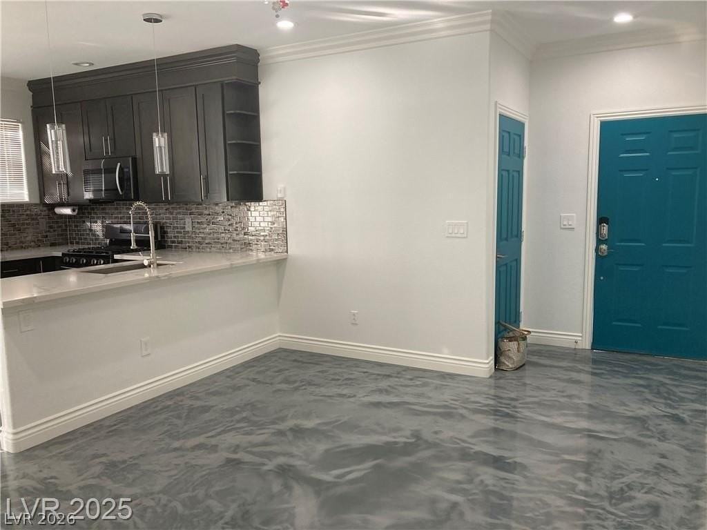 9050 W Warm Springs Rd #1027 - Photo 7 of 41