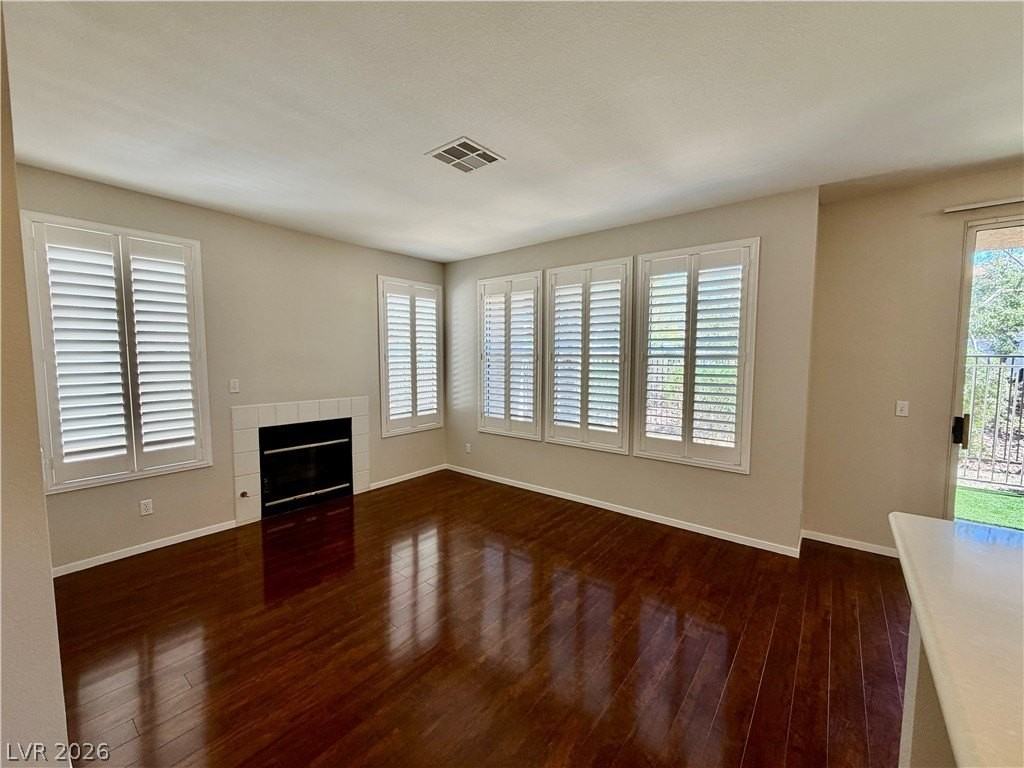 251 S Green Valley Pkwy #4011 - Photo 4 of 32