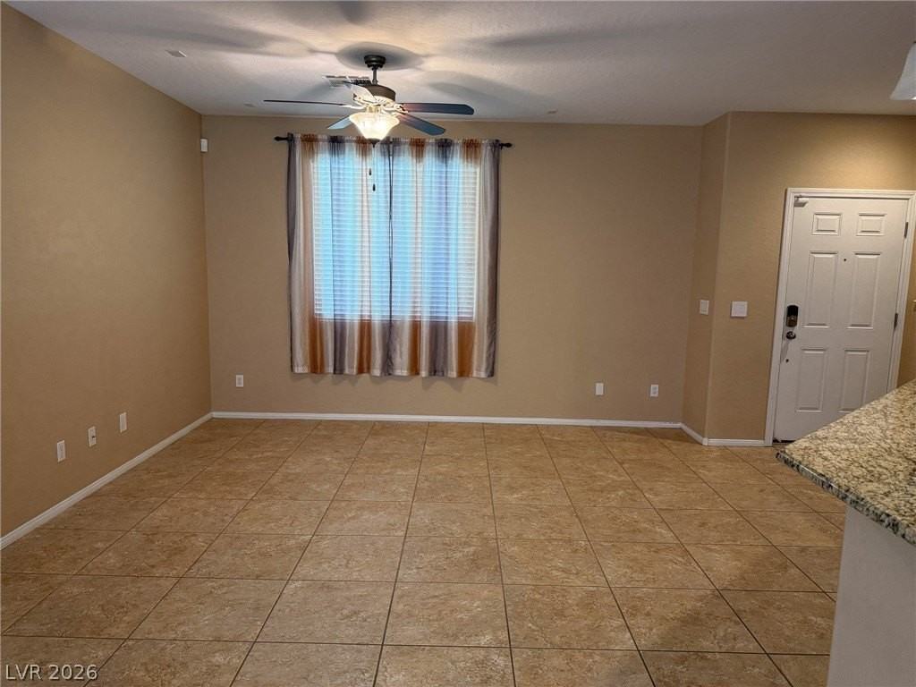9874 Hearthfire St - Photo 5 of 15