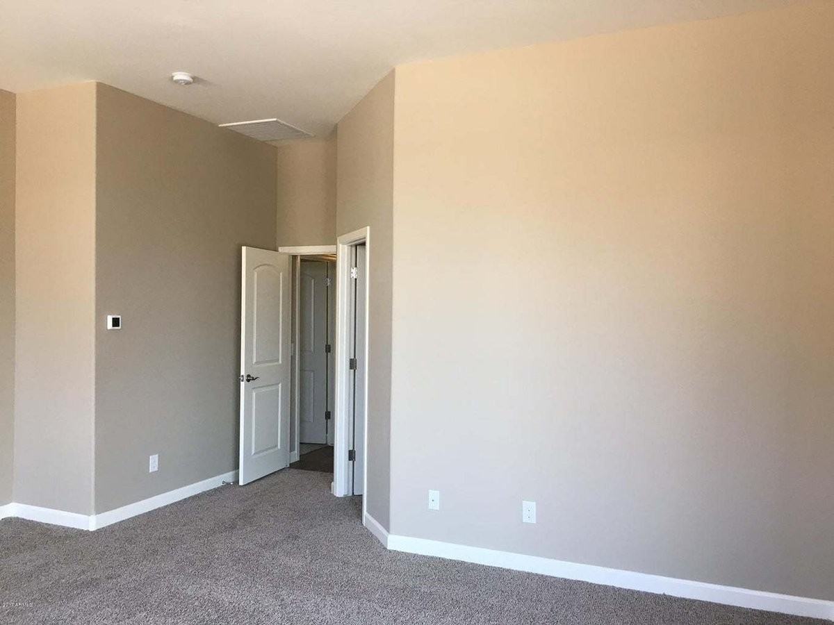 20290 N Codey Cir - Photo 3 of 18