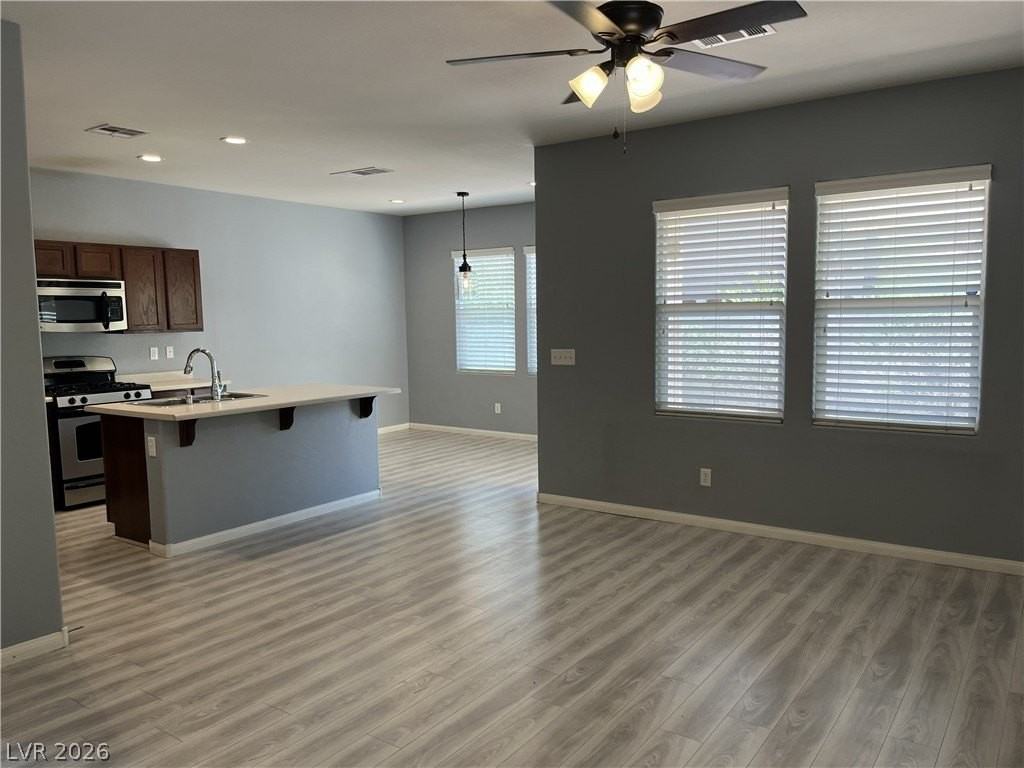 1533 Sagrada Ct - Photo 3 of 12