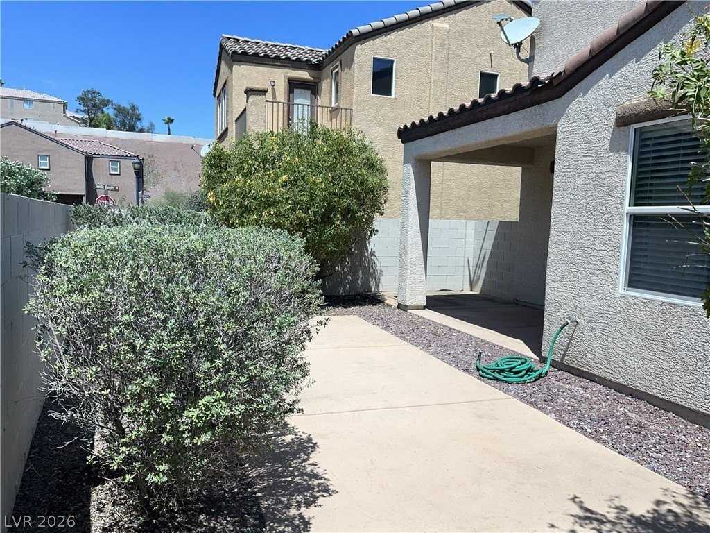 1533 Sagrada Ct - Photo 6 of 12
