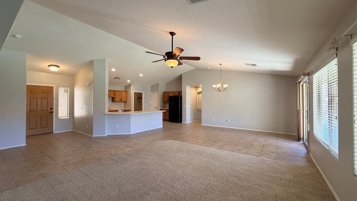 8638 E Osage Cir - Photo 5 of 29