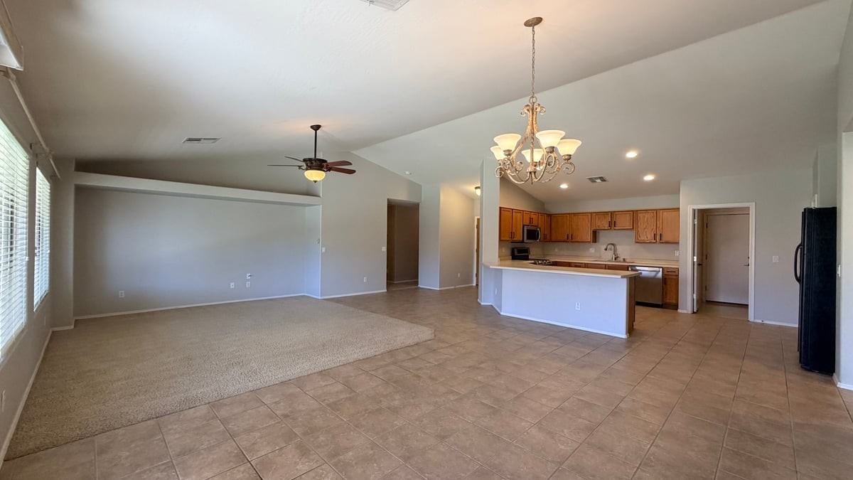 8638 E Osage Cir - Photo 6 of 29