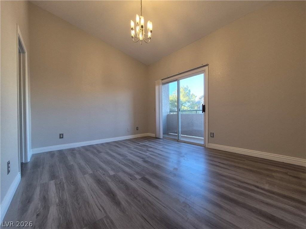 2053 Quarry Ridge St #201 - Photo 5 of 21