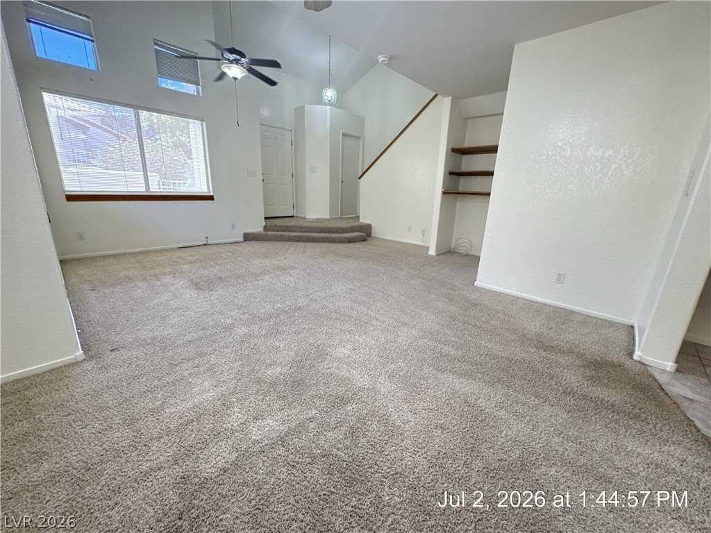 1025 Allure Dr - Photo 5 of 33