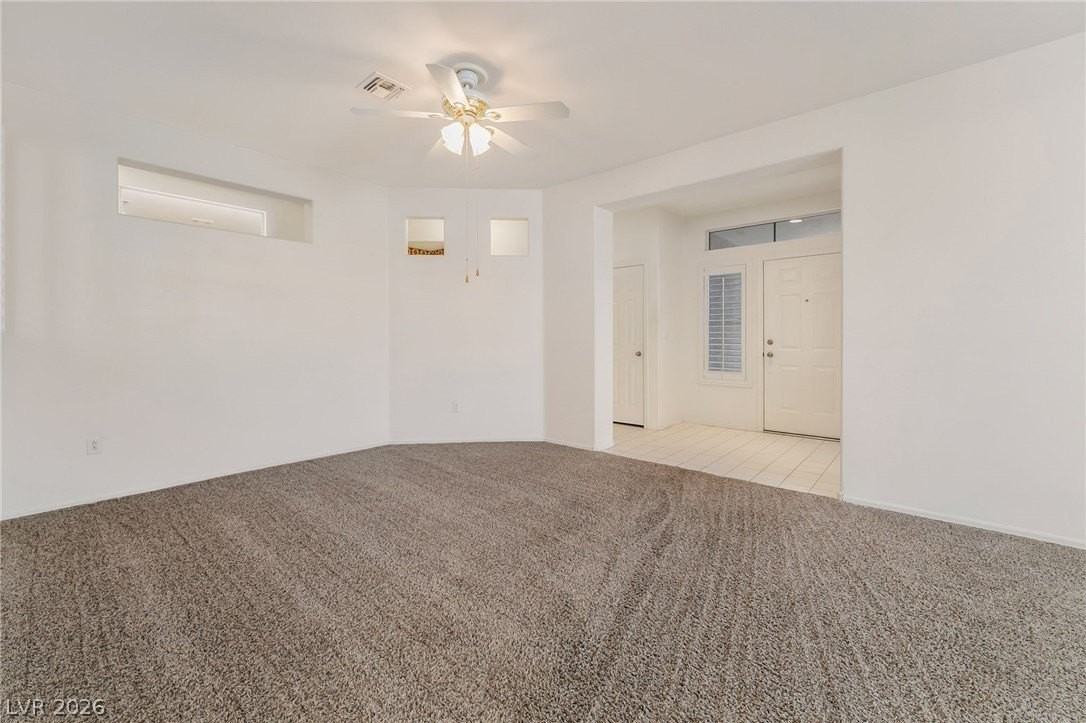 499 Elm Hollow Ct - Photo 7 of 33