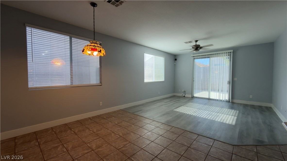 9842 W Mesa Vista Ave - Photo 6 of 32