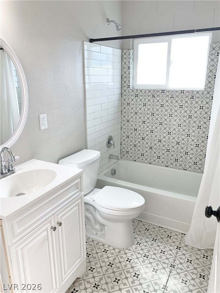 316 S 11th St #4 - Photo 6 of 10