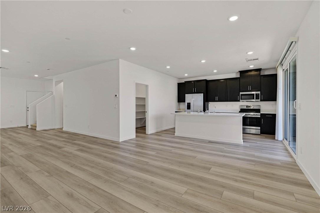 128 Quinn Villa Ave - Photo 6 of 44