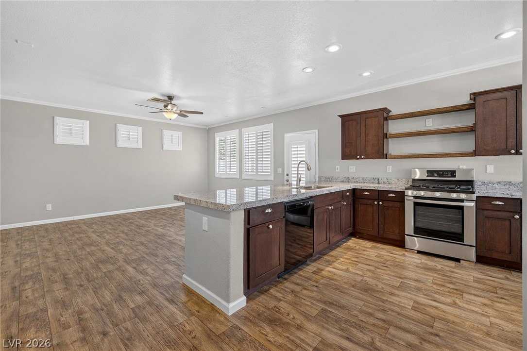 6777 Wormwood Ln - Photo 6 of 29