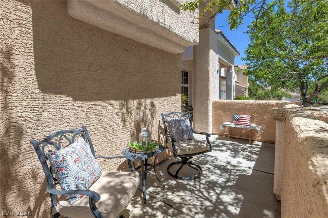 2025 Shining Feather Ln - Photo 5 of 50